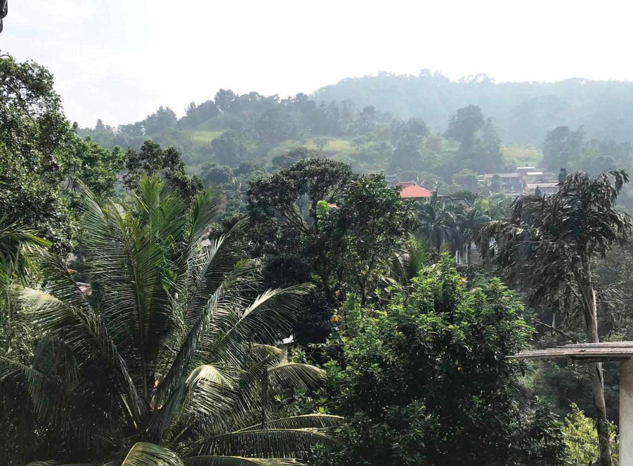Cloud Inn Kandy Homestay Luaran gambar