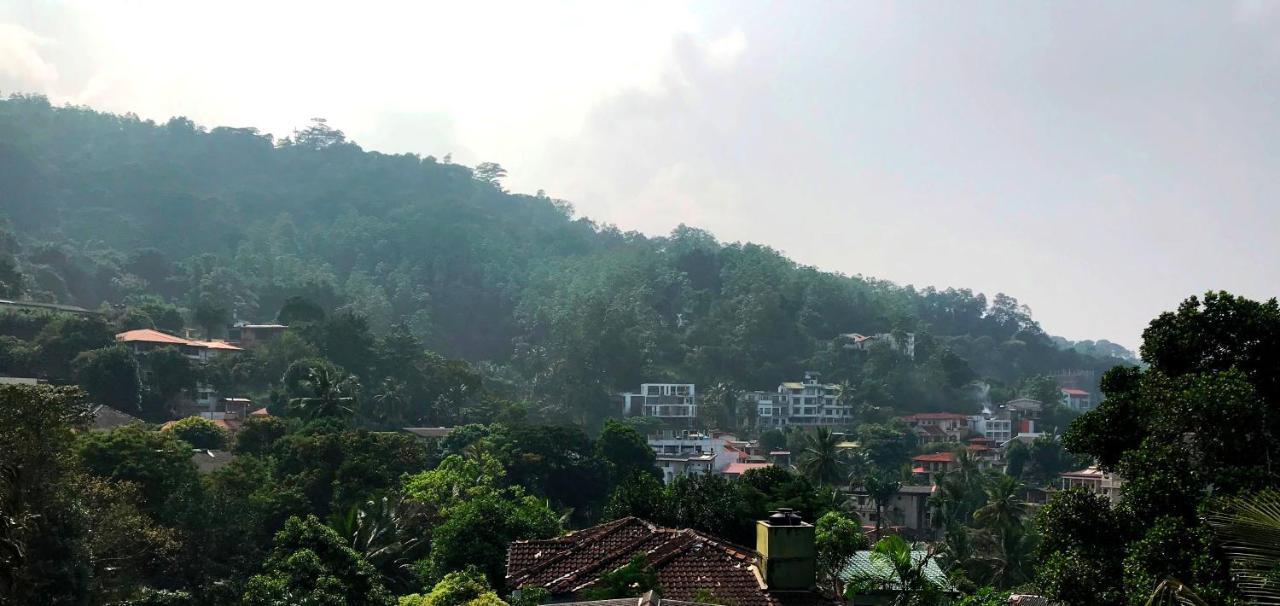 Cloud Inn Kandy Homestay Luaran gambar