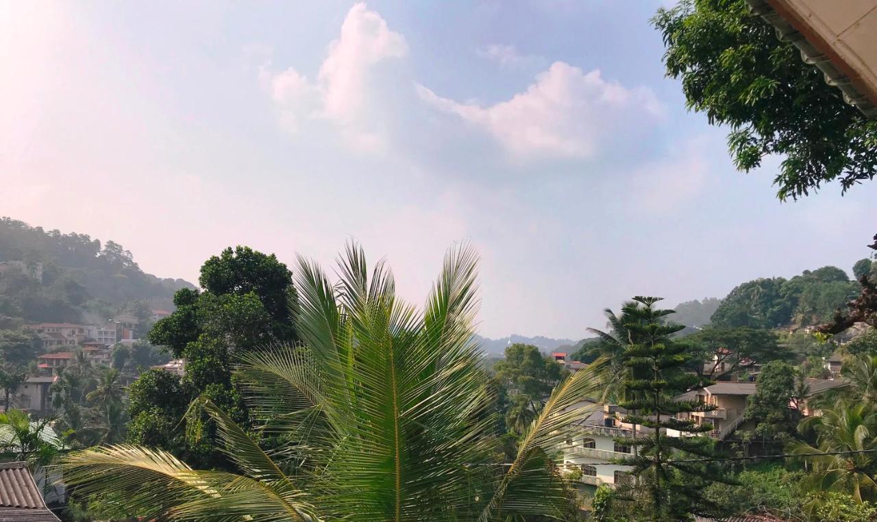 Cloud Inn Kandy Homestay Luaran gambar